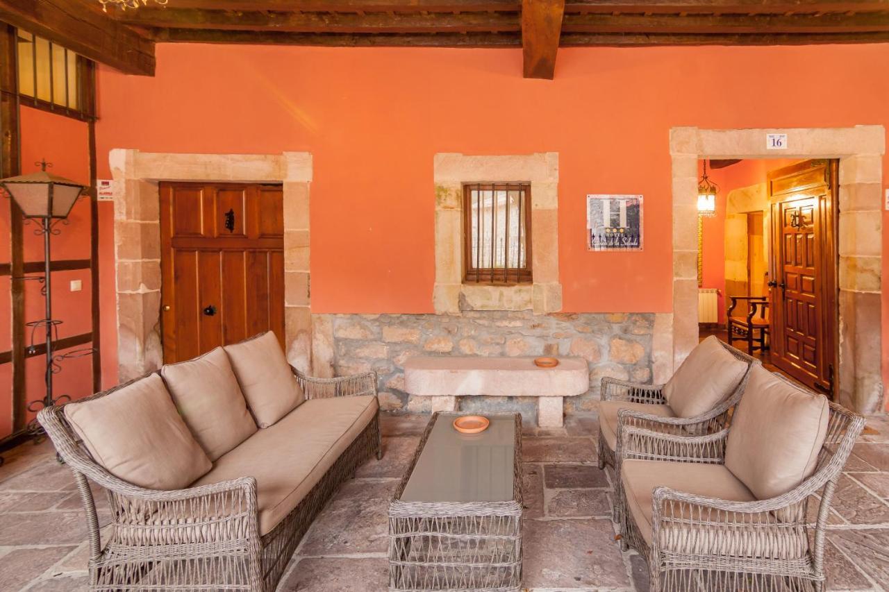 Casona De La Salceda Guest House Treceno Exterior photo