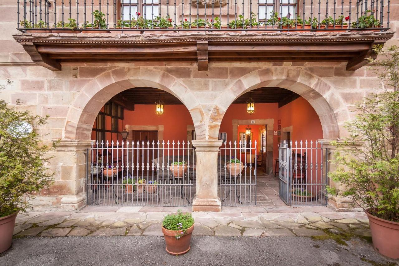 Casona De La Salceda Guest House Treceno Exterior photo