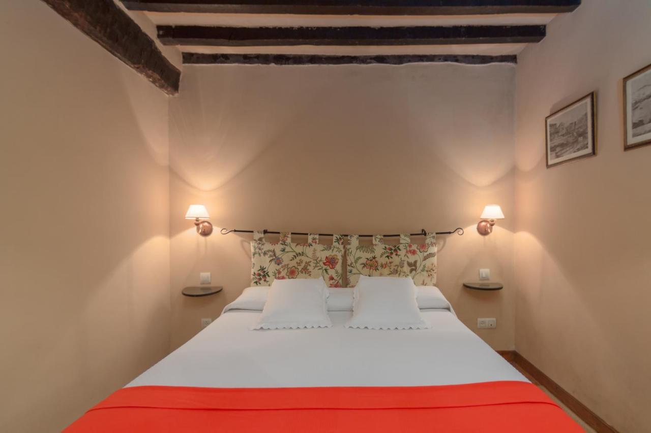 Casona De La Salceda Guest House Treceno Exterior photo