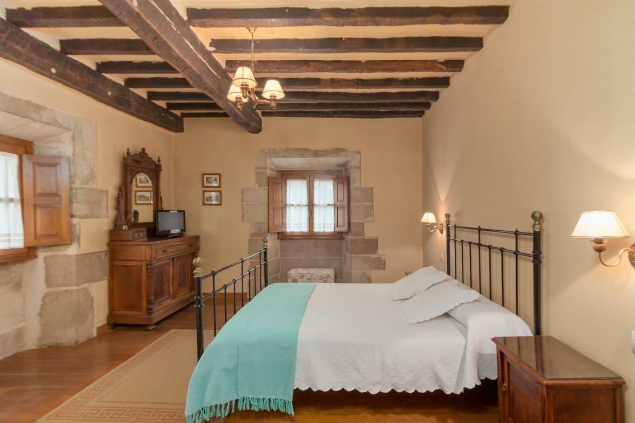 Casona De La Salceda Guest House Treceno Exterior photo